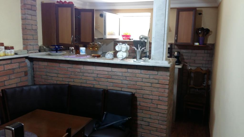 Guest House Kldiashvili Batumi Exterior photo